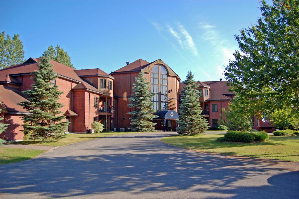 L'Auberge Du Lac St-Pierre Труа-Ривьер Экстерьер фото